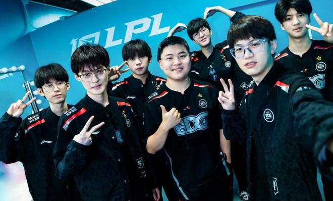 凭借其在能 凭借其在能