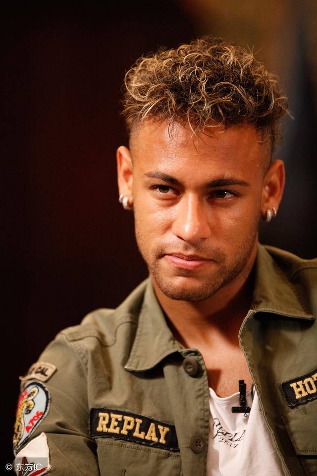 优雅自如的 优雅自如的